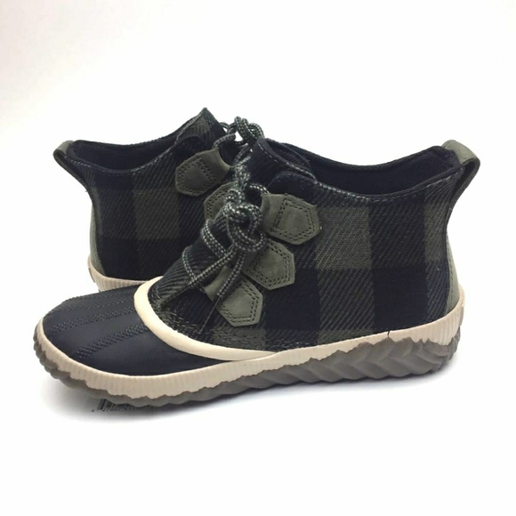 SOREL Out N About Plus Waterproof Bootie s… - Picture 3 of 11
